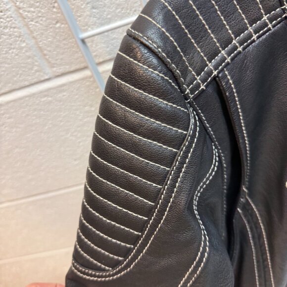 Harley-Davidson® Women's Agitator Leather Jacket, Black/White. 98086-15VW - Picture 4 of 9